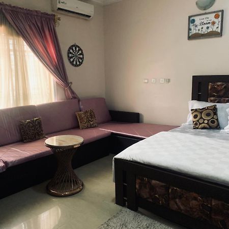 Aparthotel Health Plaza Abuja Esterno foto