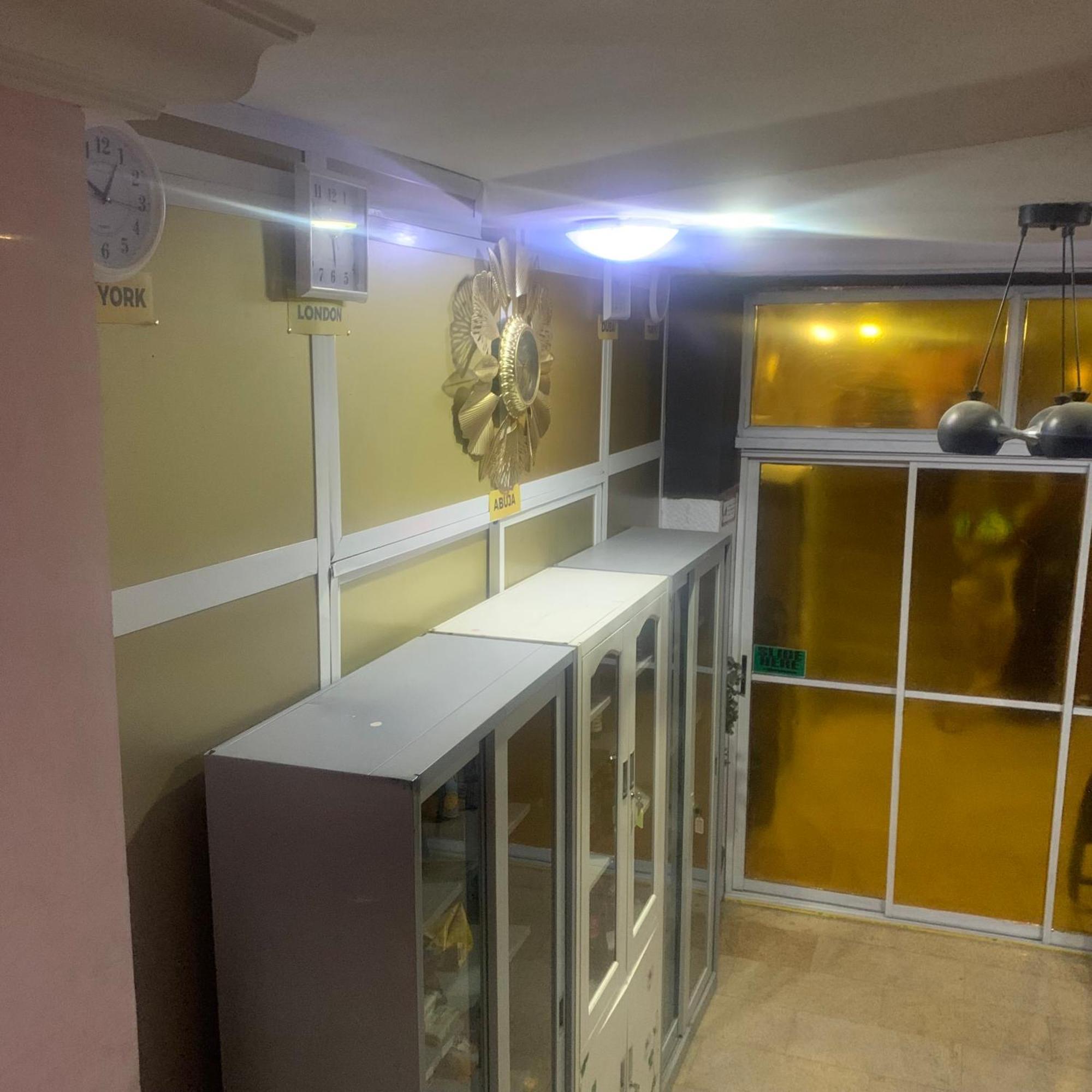 Aparthotel Health Plaza Abuja Esterno foto