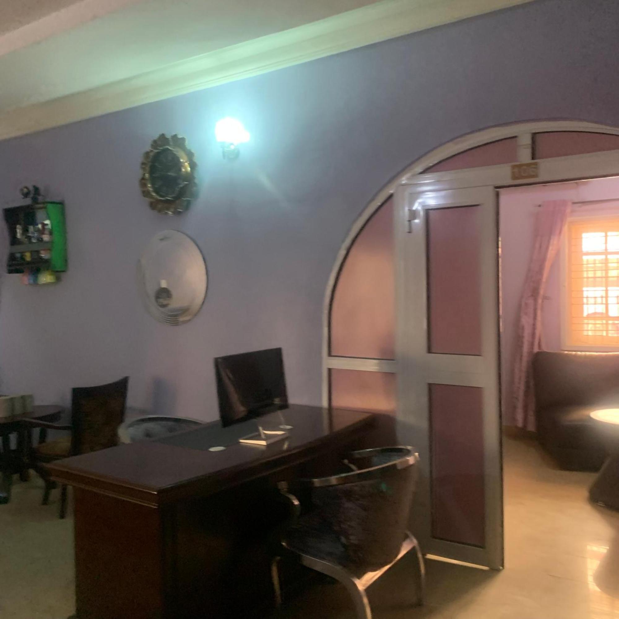 Aparthotel Health Plaza Abuja Esterno foto