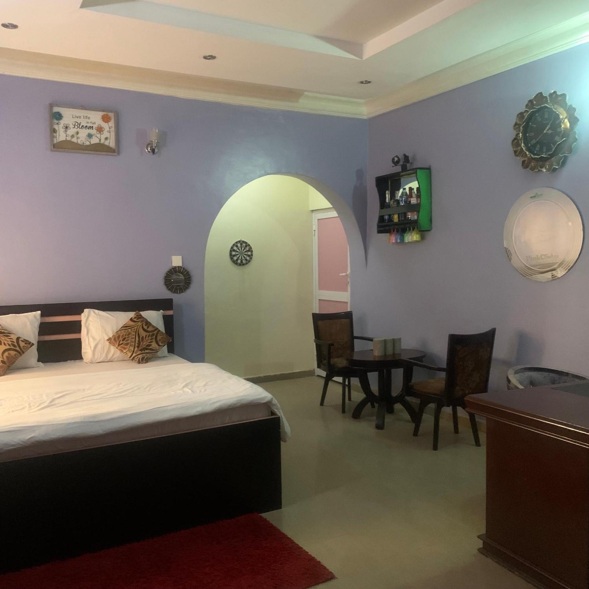 Aparthotel Health Plaza Abuja Esterno foto
