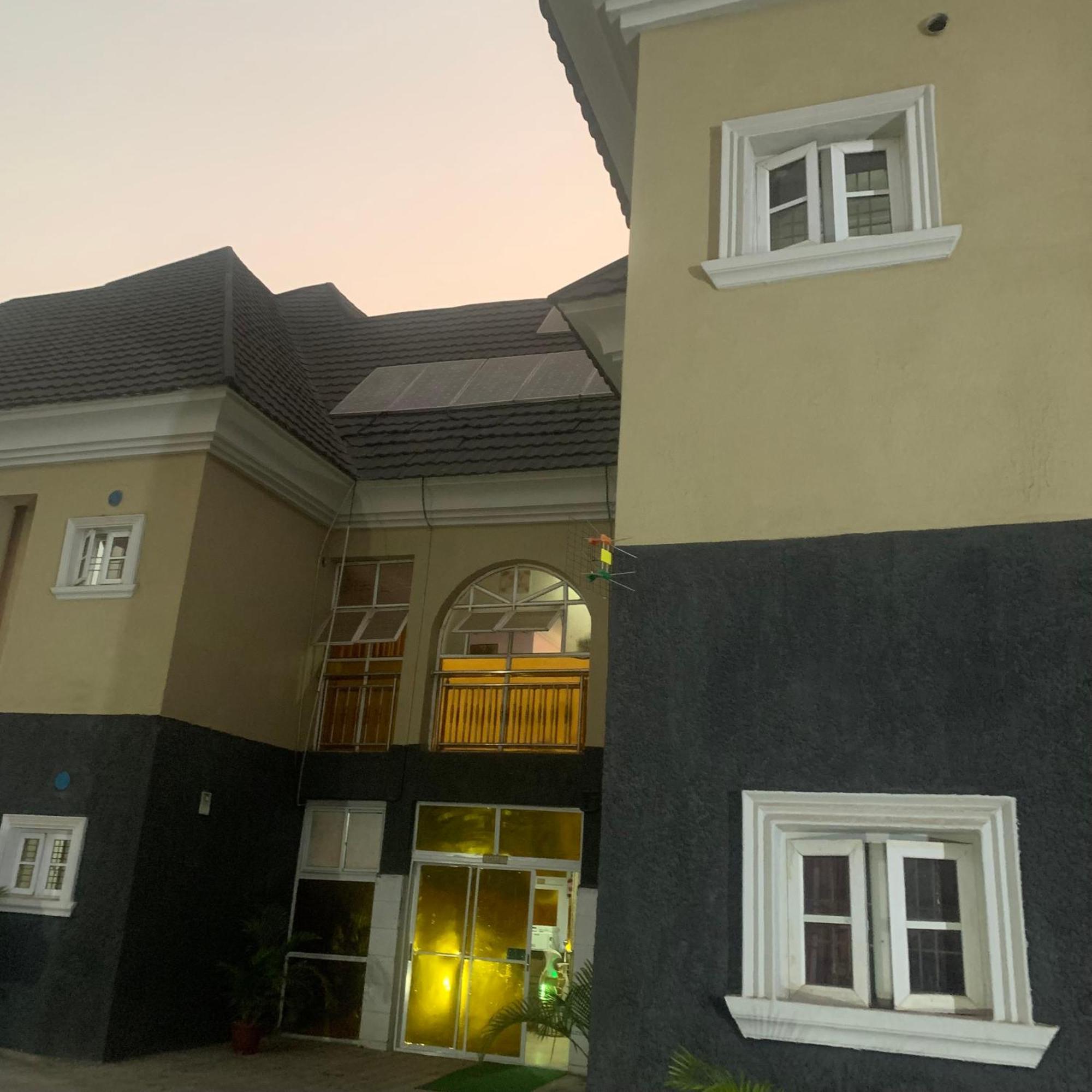 Aparthotel Health Plaza Abuja Esterno foto