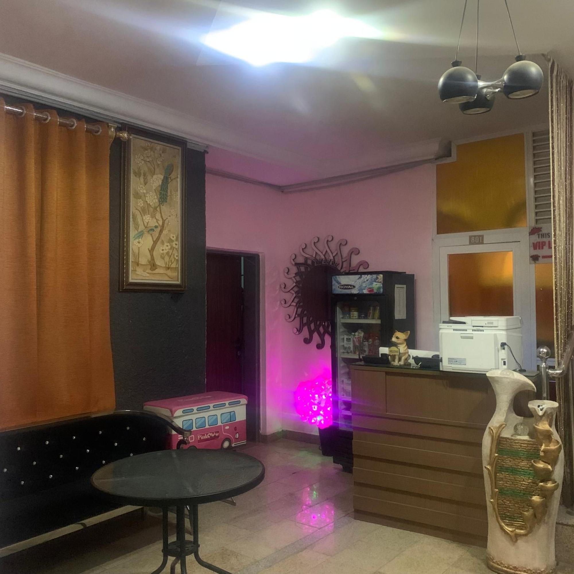 Aparthotel Health Plaza Abuja Esterno foto