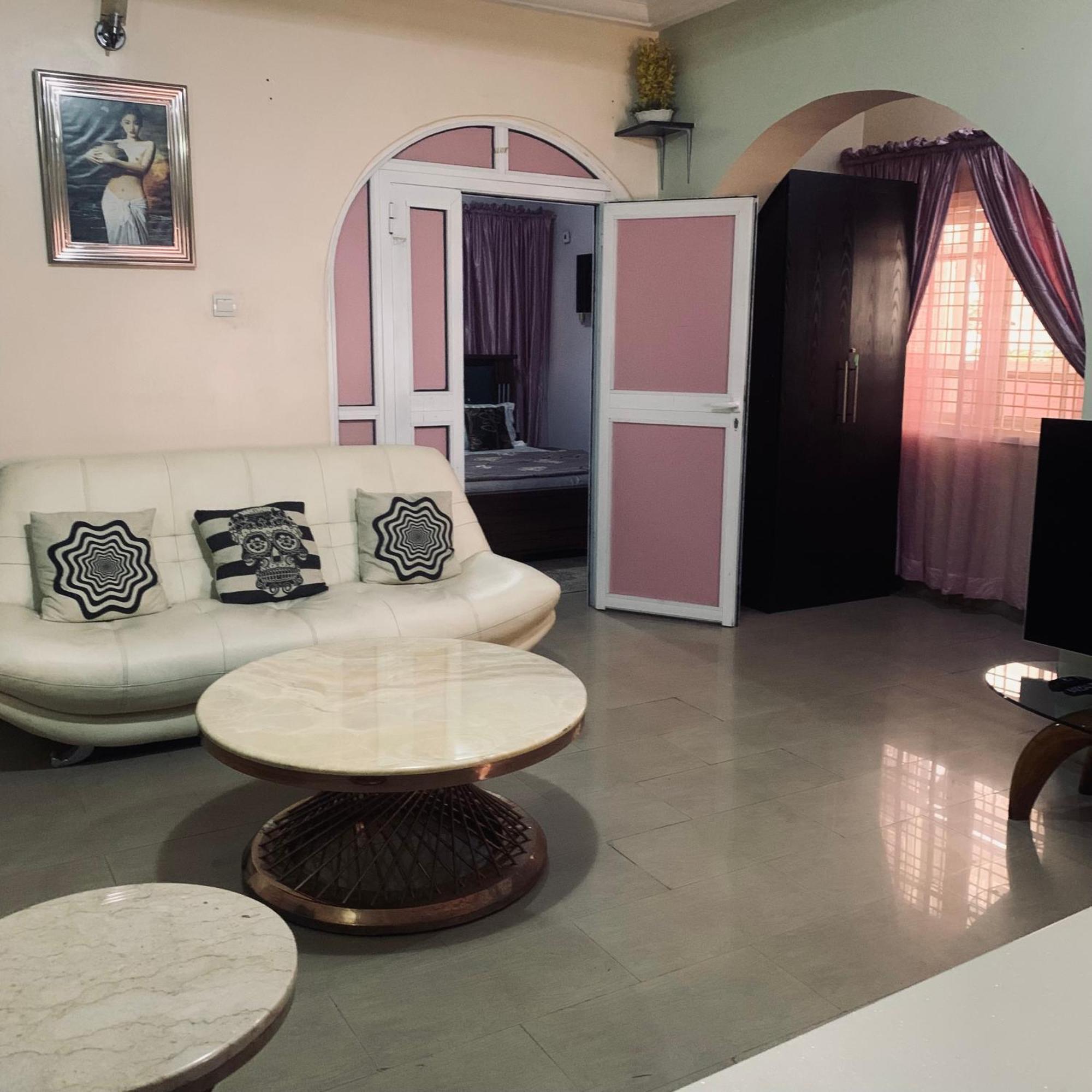 Aparthotel Health Plaza Abuja Esterno foto