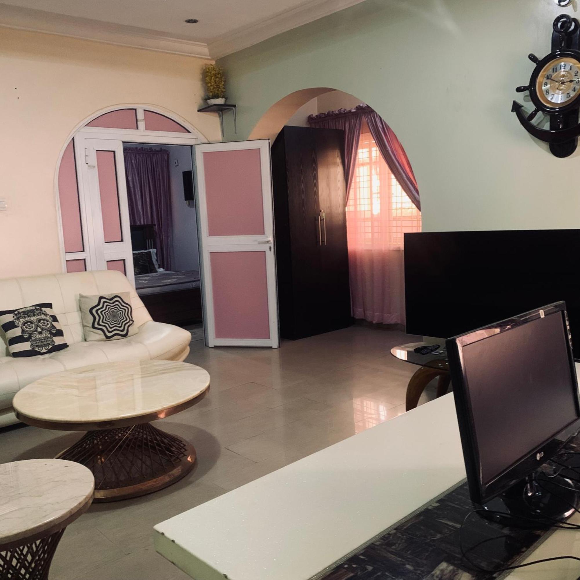 Aparthotel Health Plaza Abuja Esterno foto