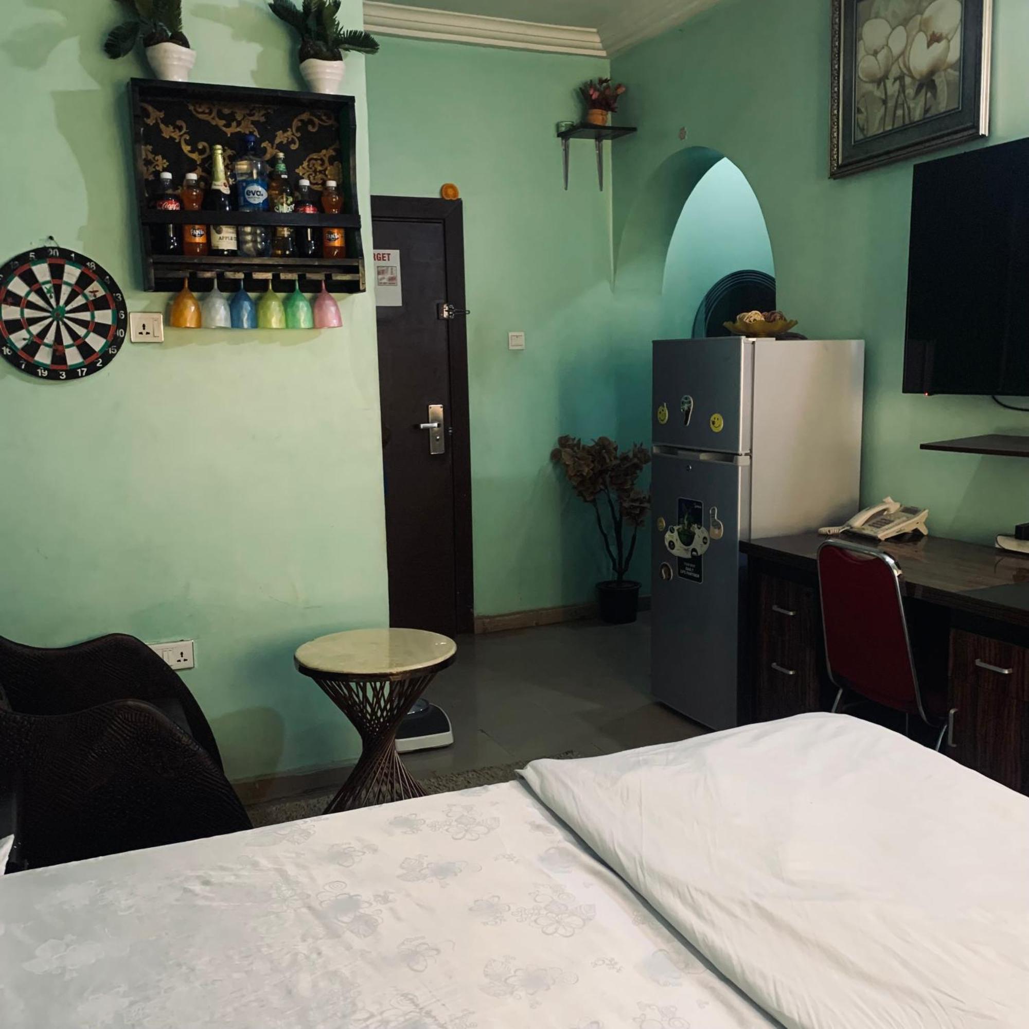 Aparthotel Health Plaza Abuja Esterno foto