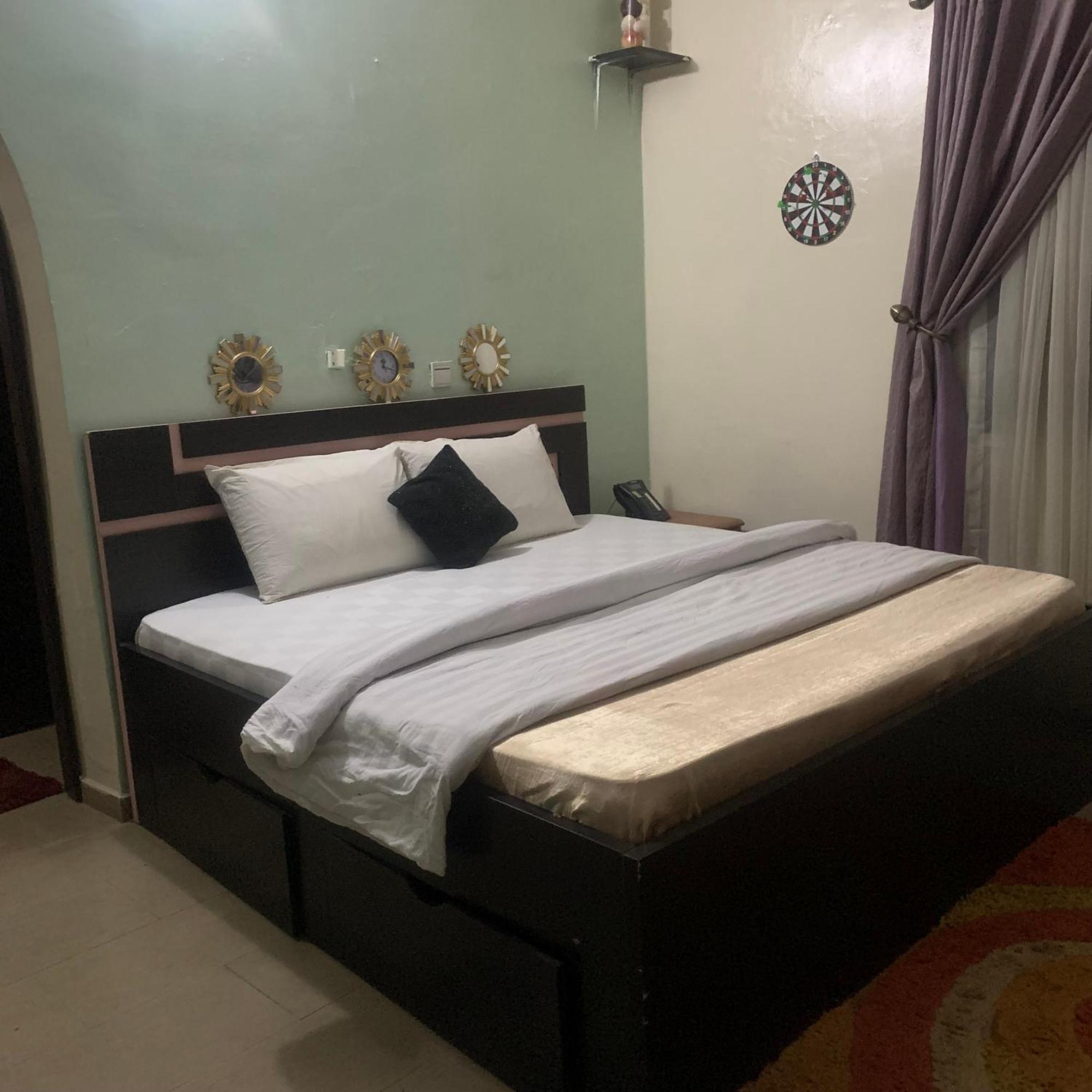 Aparthotel Health Plaza Abuja Esterno foto